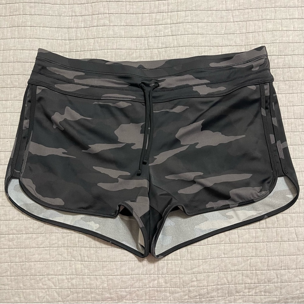 Athleta Black and Gray Camo Swim Shorts